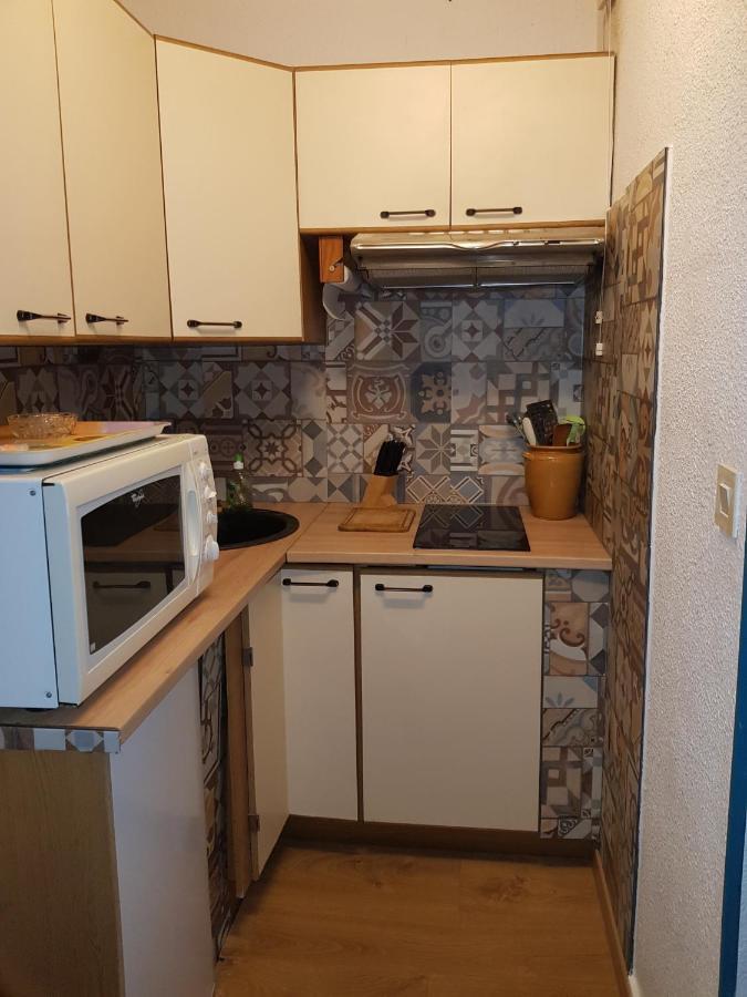 Appartement Avec Agreable Loggia Dans Residence Privee Fréjus Dış mekan fotoğraf