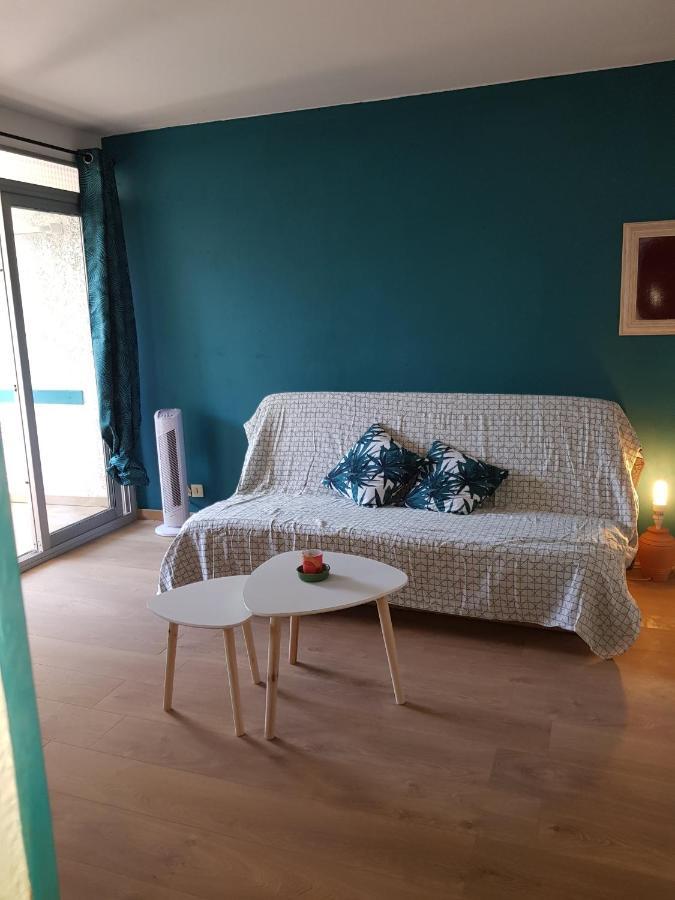 Appartement Avec Agreable Loggia Dans Residence Privee Fréjus Dış mekan fotoğraf